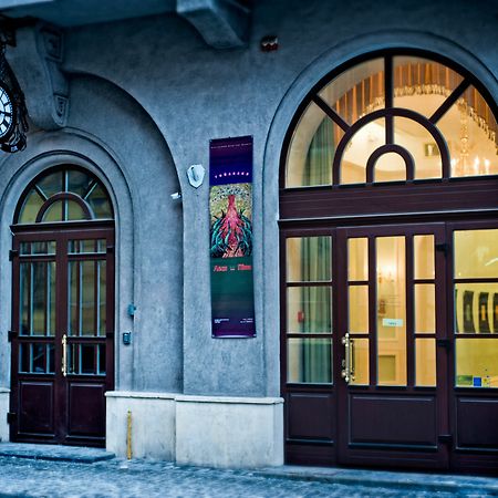 British Club Lviv 호텔 외부 사진